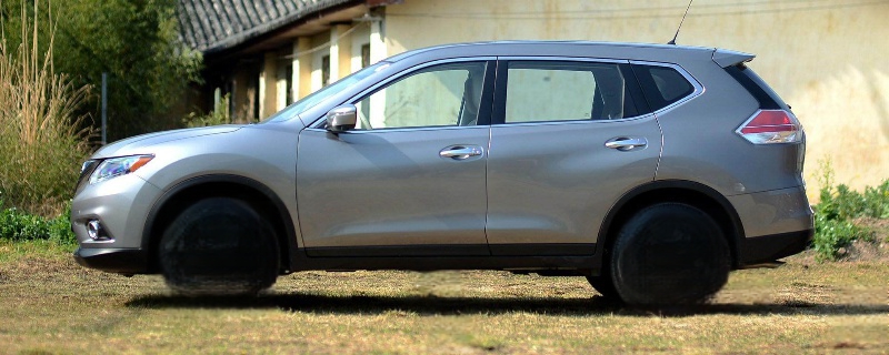 奇骏后备箱尺寸-有驾