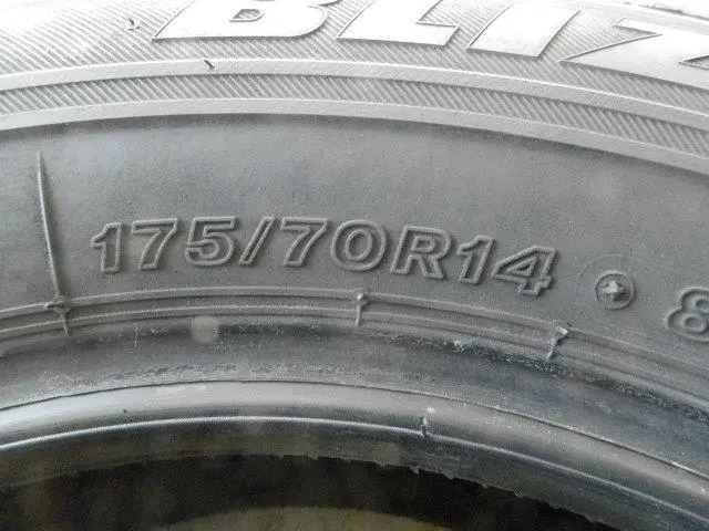 175r14和175/70r14有什么区别