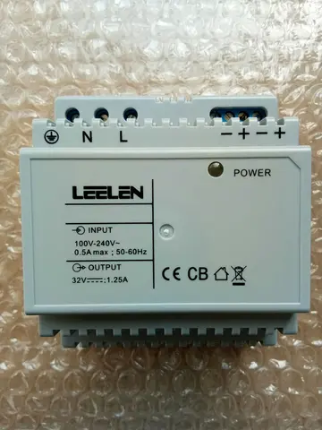 poweroutlet12v120w是什么意思