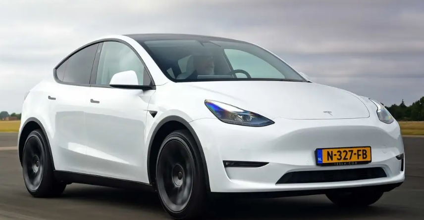 特斯拉model y怎么看公里数-有驾