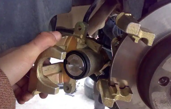 刹车温度多少度是正常的-有驾